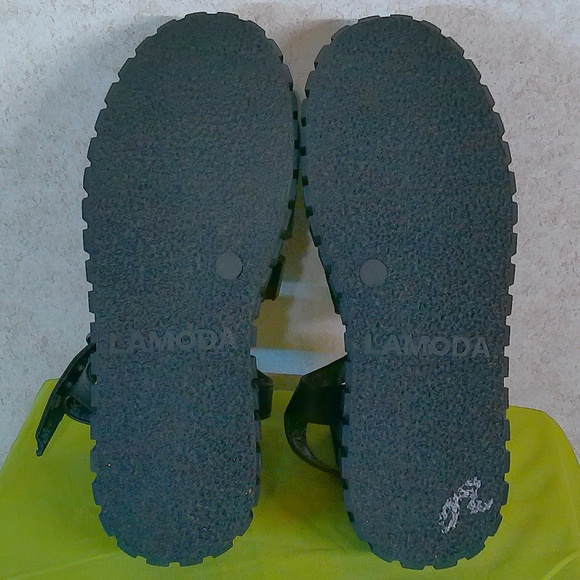 LikeNew La Moda Chunky Platform Sandals - Black/Skulls Inner Lining/Size 9 - Picture 10 of 10